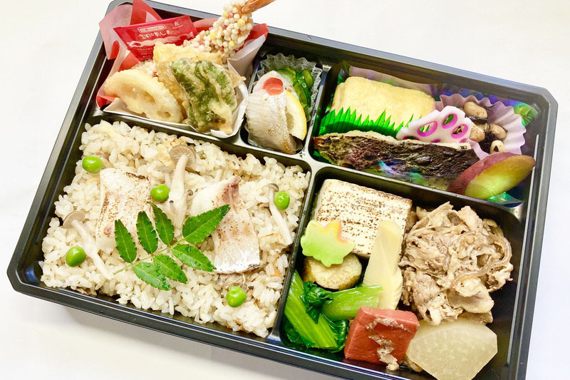 鯛めしとすきやき弁当