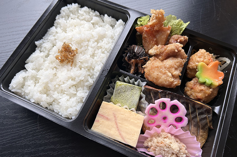 からあげ塩サバ弁当