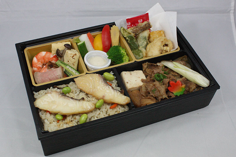 鯛めしとすきやき弁当